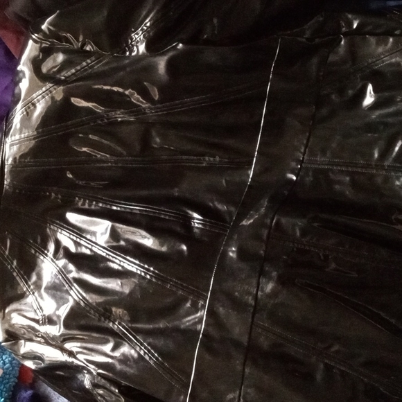 Pamela McCoy Jacket - Picture 5 of 7